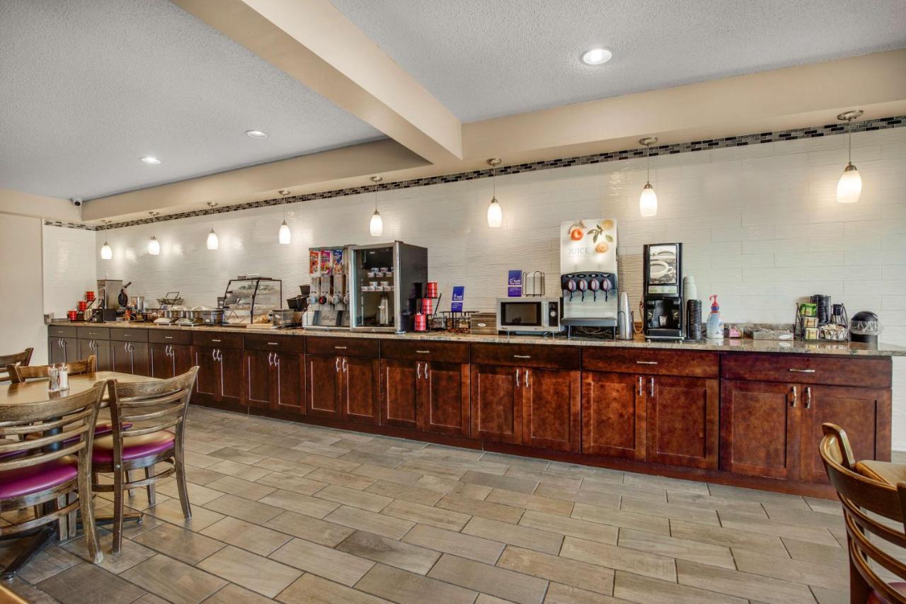 Best Western Indian Oak Честертон Экстерьер фото